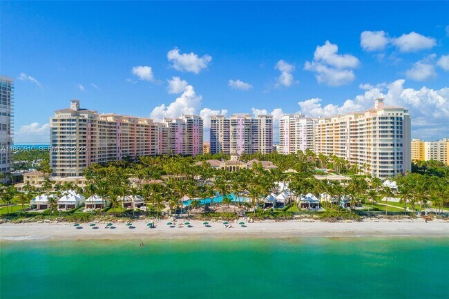 Building Photo - 785 Crandon Blvd