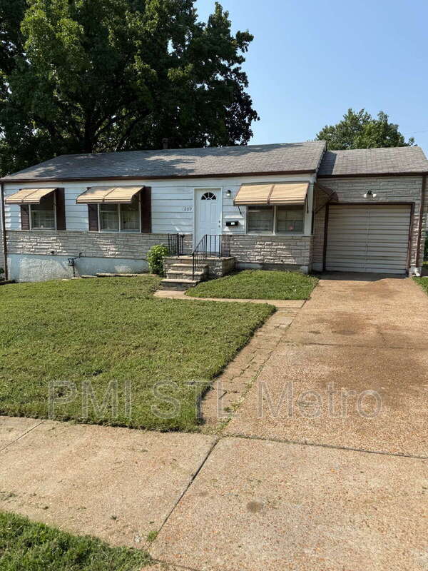 Building Photo - 1209 Kilgore Dr