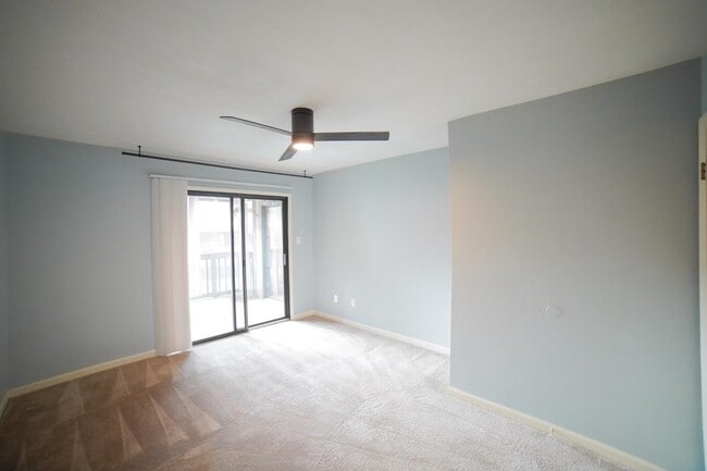 Building Photo - 216 Dixie Dr