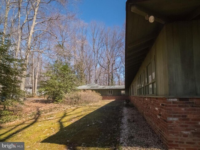 Building Photo - 4313 Woodlark Dr