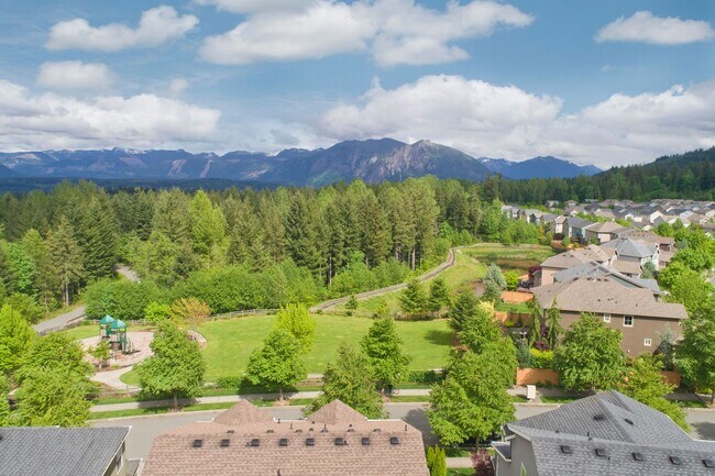 Building Photo - 4Bd/3Ba Snoqualmie House
