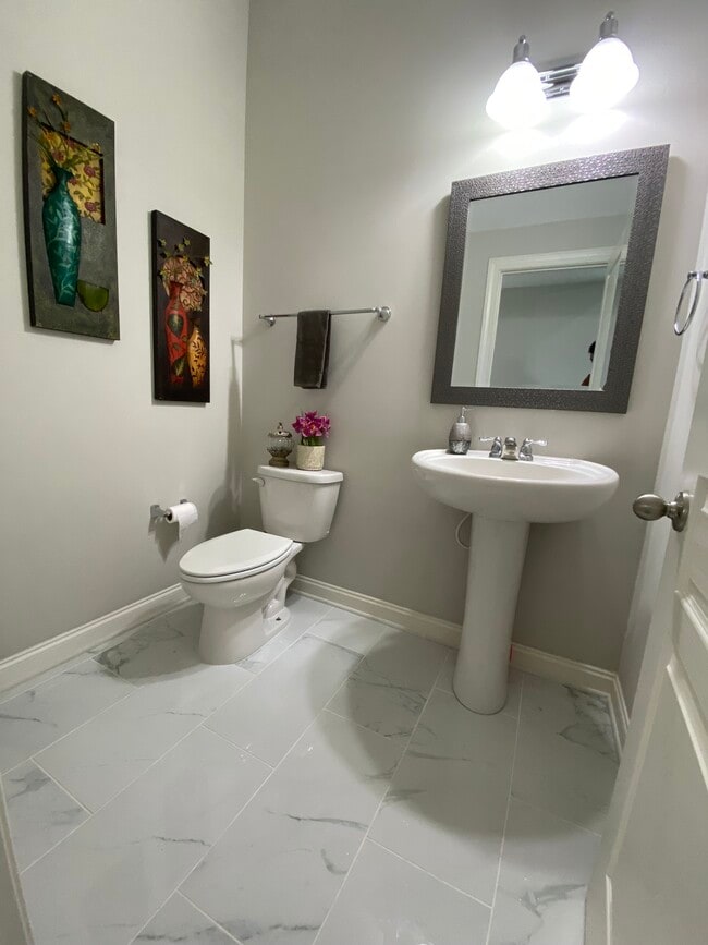 Bathroom 4/Half bath - 5508 Cameron Parc Dr