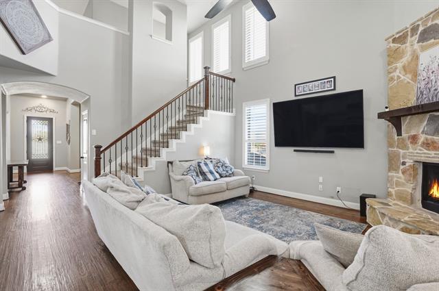 Building Photo - 1413 Nutmeg Ct