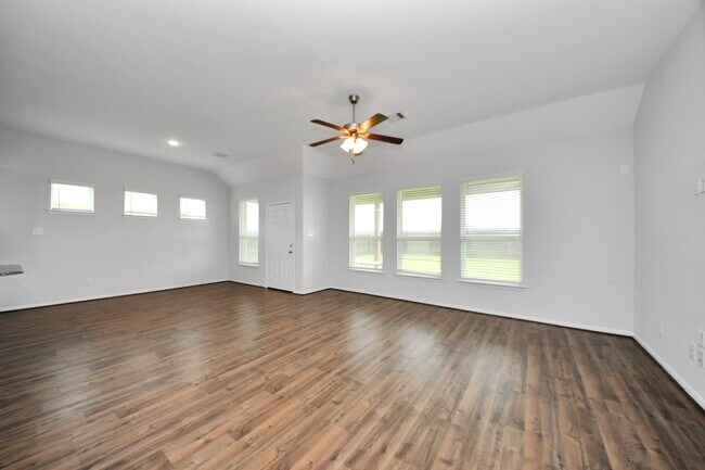 Building Photo - 2326 Kelson Cove Dr