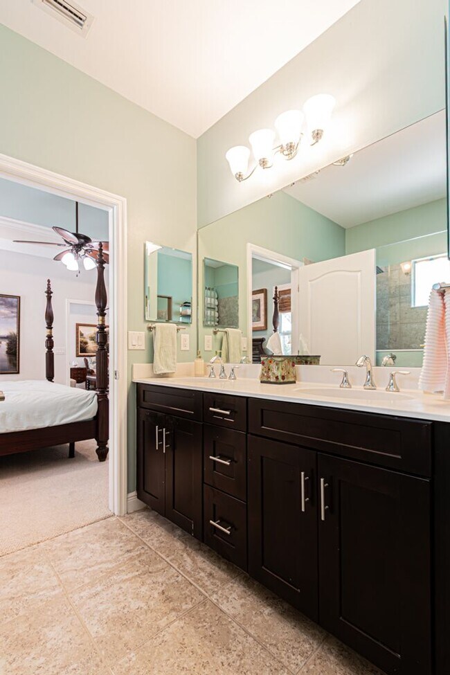 Building Photo - Seasonal or Annual Luxury Home With Pool in Reflection Lakes - AVAIL APRIL-FORWARD