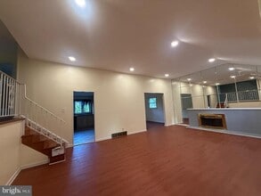 Building Photo - 118 Spring House Rd