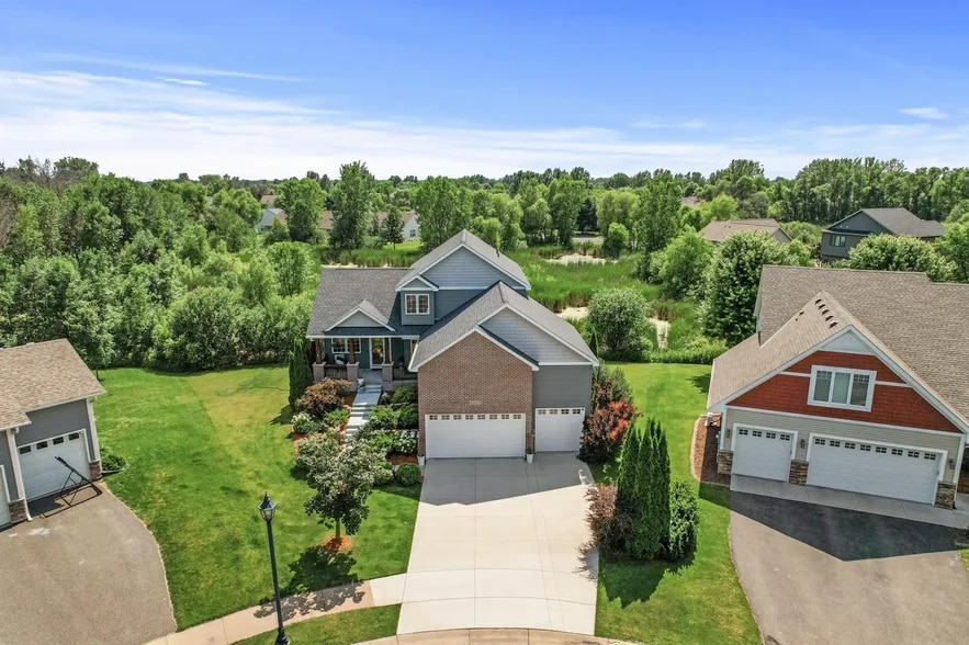 Building Photo - 5265 Fenson Ct N