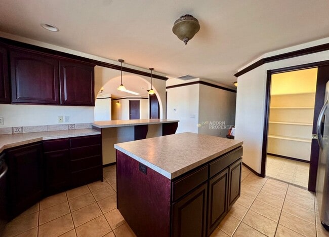 Building Photo - 1331 SW Harbor Vista Cir