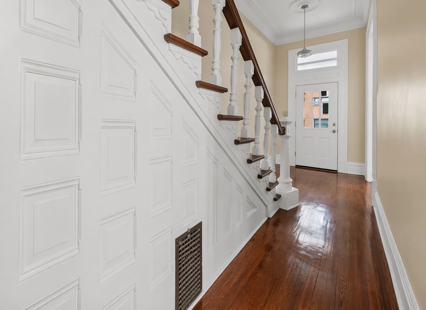 Building Photo - 1005 Sheffield St