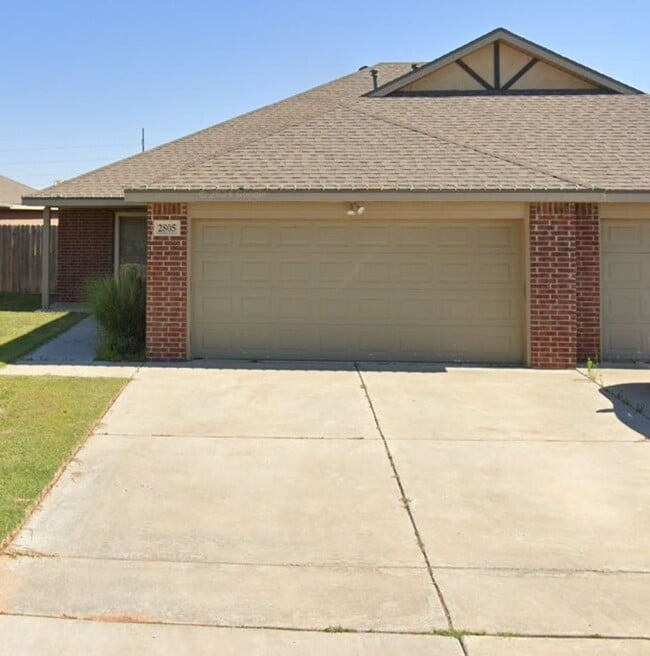 Building Photo - 3/2/2 Located in Lubbock-Cooper ISD