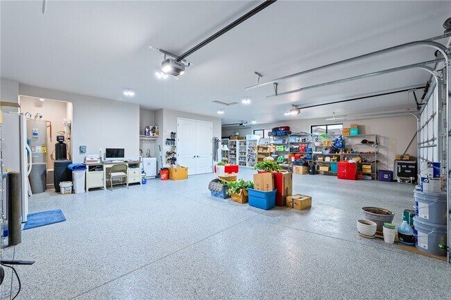 Building Photo - 2836 Steamboat Dr