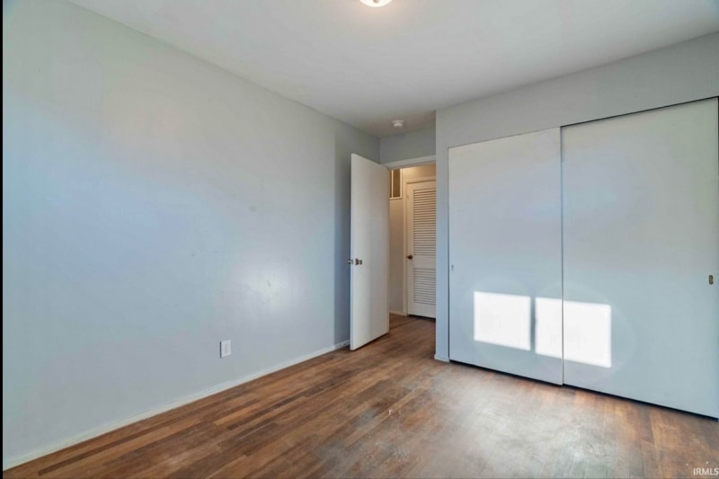 Building Photo - 3227 S Koldyke Dr