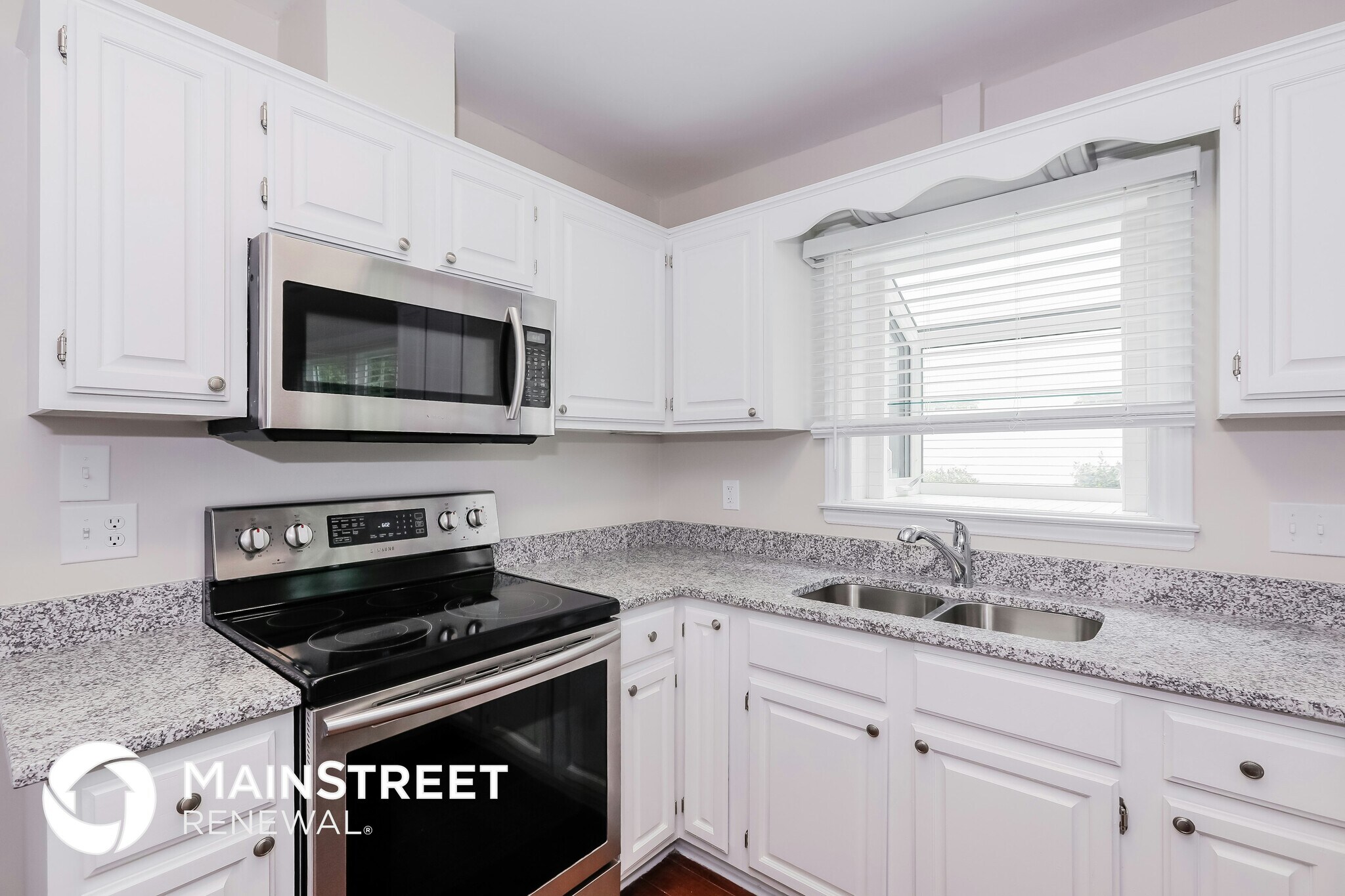 Building Photo - 8912 Rittenhouse Cir