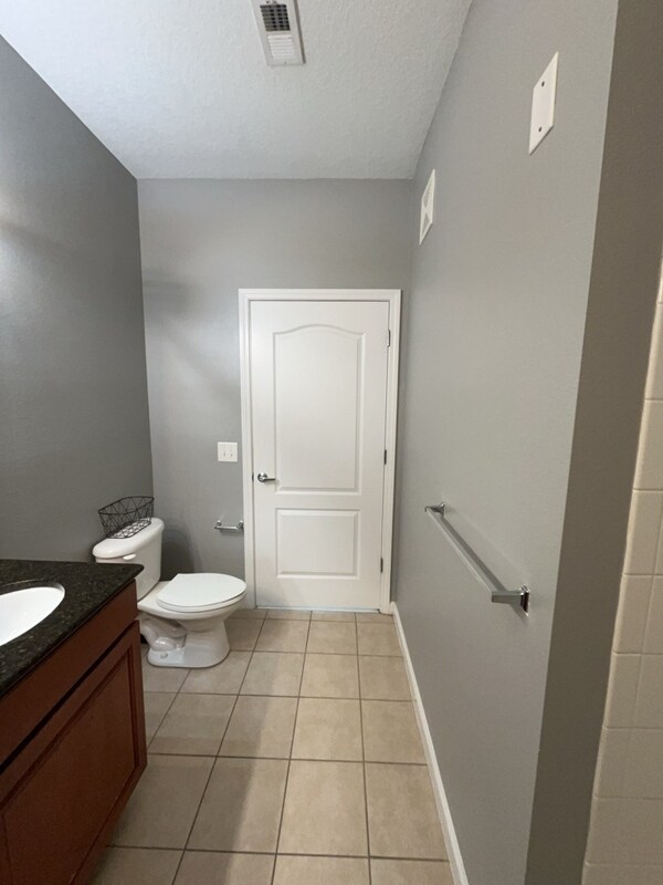 Building Photo - 5257 Cane Island Loop