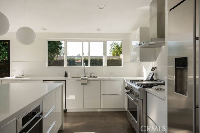 Building Photo - 2015 Irvine Ave