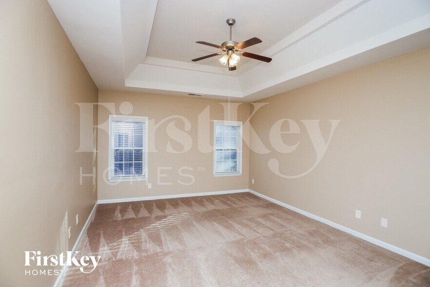 Building Photo - 154 Silver Oak Dr