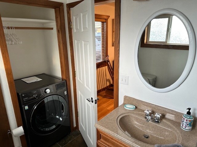 Building Photo - 910 N. Pacific Hwy