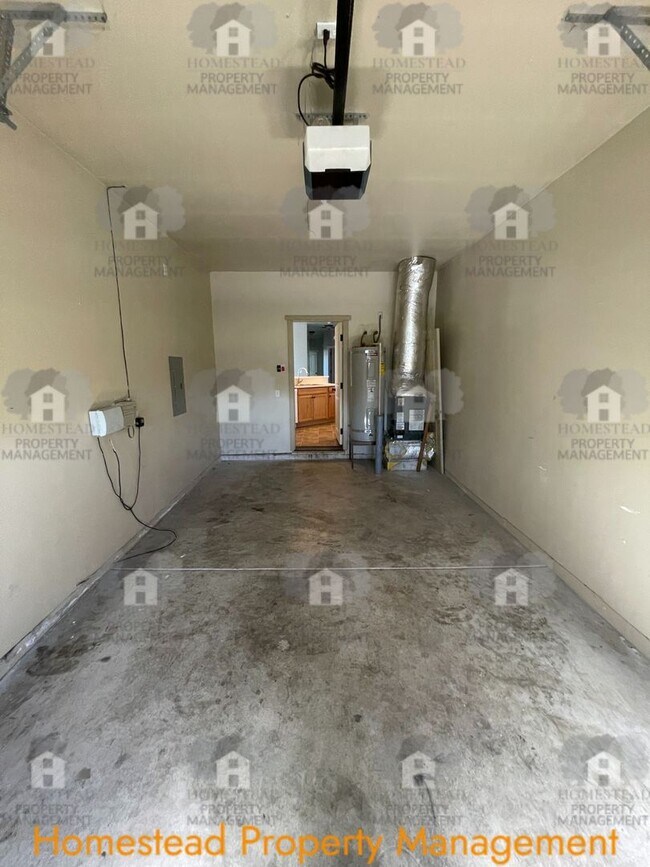 Building Photo - 168