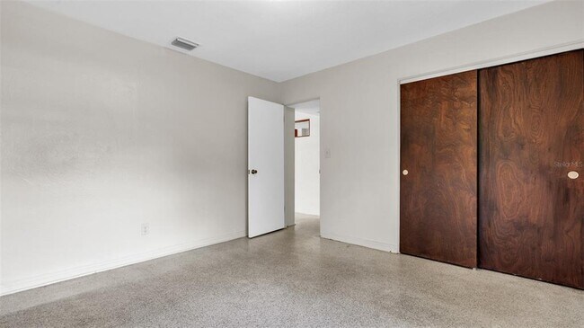 Building Photo - 1209 Alcazar Way S