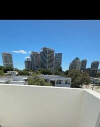Building Photo - 3051 SW 27th Ave