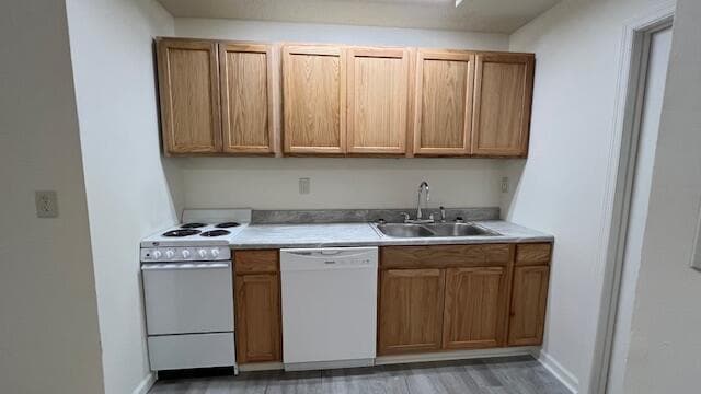 Building Photo - 3310 Steeple Cir NE