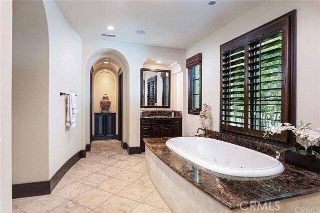 Building Photo - 59 Vernal Spring