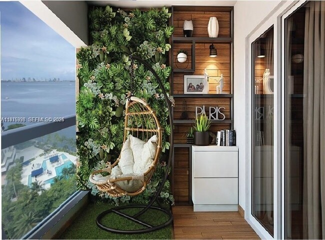 Building Photo - 2451 Brickell Ave