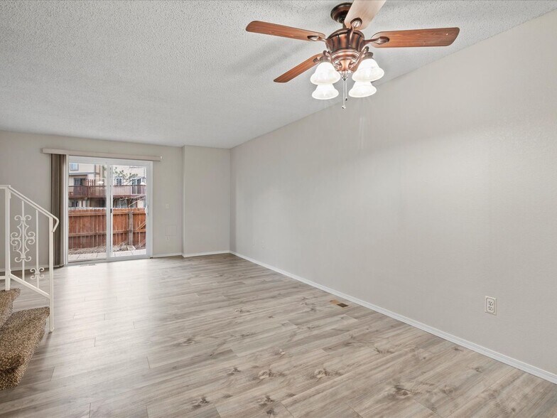 Building Photo - 2909 W 81st Ave