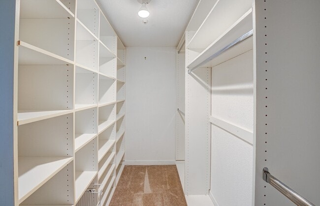 Building Photo - 522 Tumbling Hawk