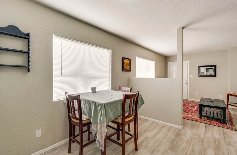 Building Photo - 1444 S 13th Ave