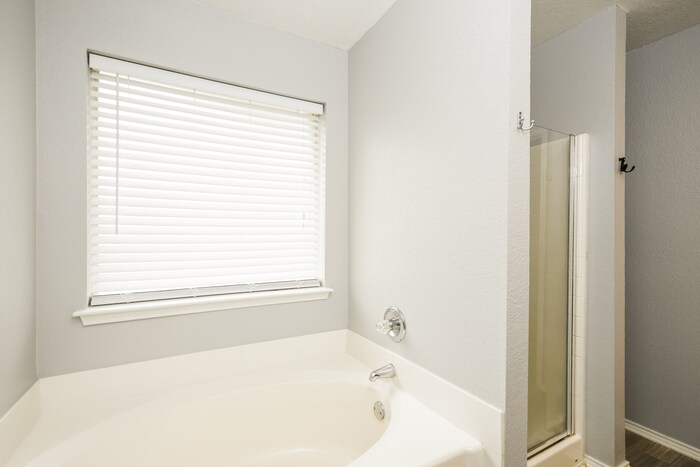 Building Photo - 2744 Ensenada Ln