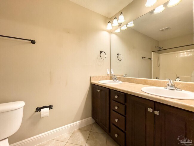 Building Photo - 491 Portside Dr