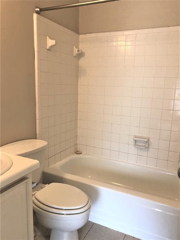 Building Photo - 13573 Castilian Dr