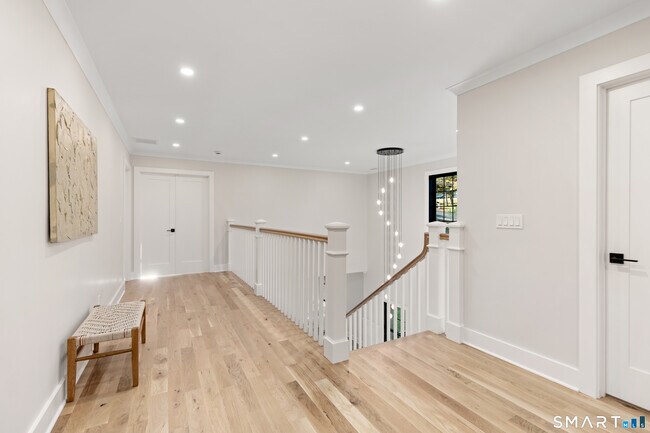 Building Photo - 31 Gray Farms Rd