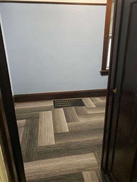 Bedroom - 215 Maple St