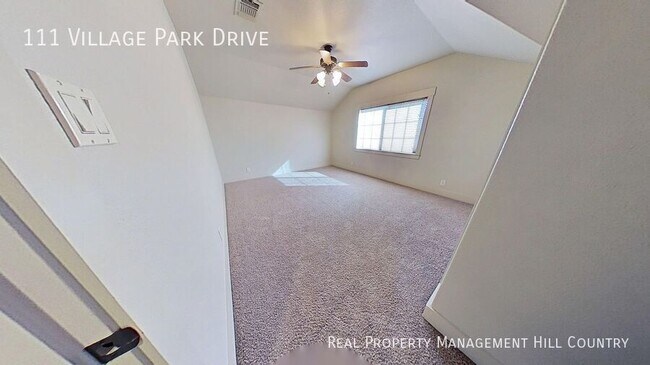 Building Photo - 111 Village Park Dr