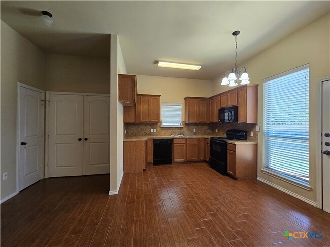 Building Photo - 1149 Brown Rock Dr