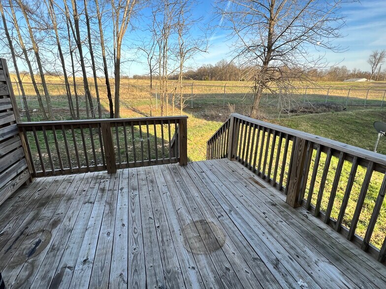 Building Photo - 533 Patriot Park Ct