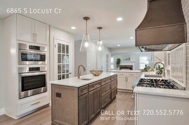 Building Photo - 6865 S Locust Ct