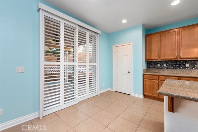 Building Photo - 39299 Gainsborough Dr