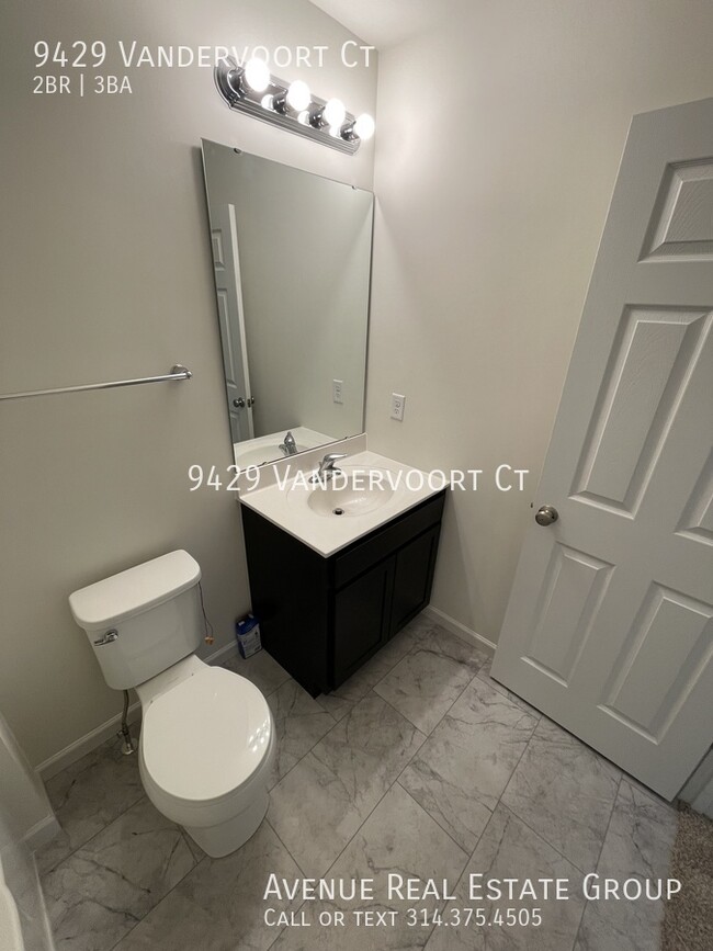 Building Photo - 9429 Vandervoort Ct