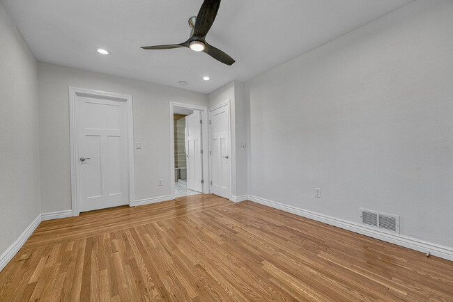 Building Photo - $3,695.00, $300 OFF First Months' Rent - 4 Bedroom, 3 Bath, Single Family Home in Denver with Fin...