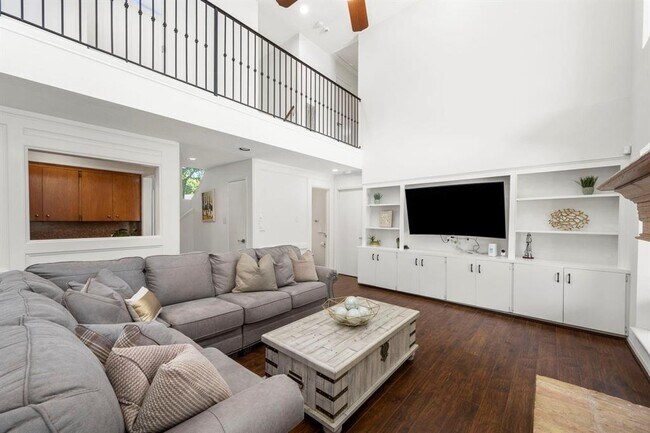 Building Photo - 1903 Fawn Way Ct