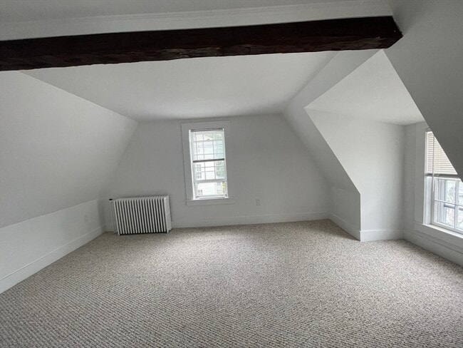 Building Photo - 164 Washington St