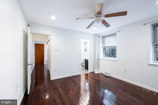 Building Photo - 545 Christian St