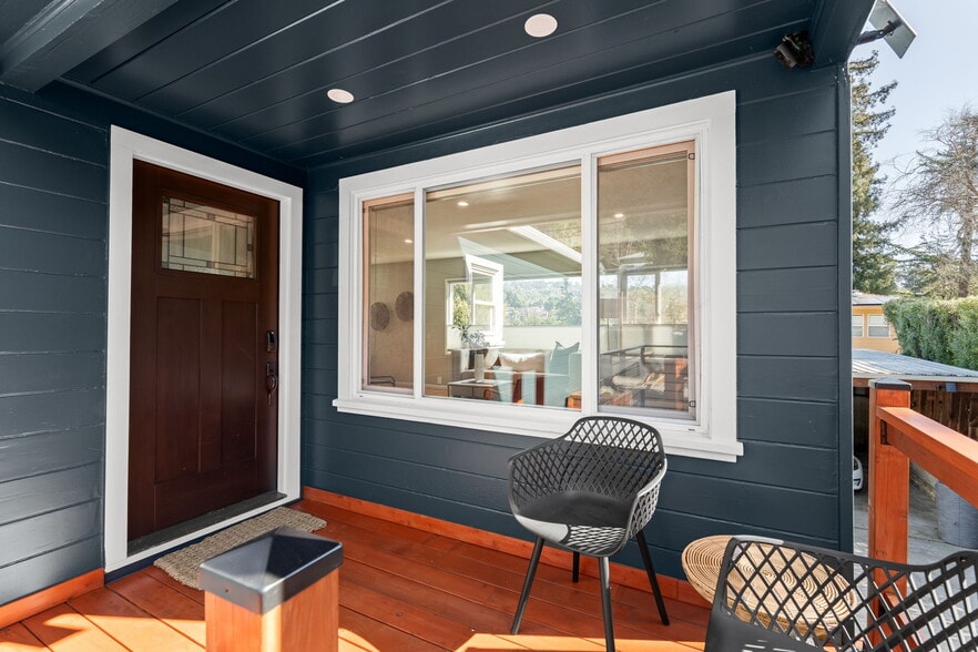 Building Photo - 8124 Greenly Dr