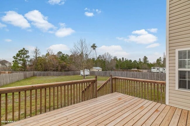 Building Photo - 147 Harvest Moon Dr