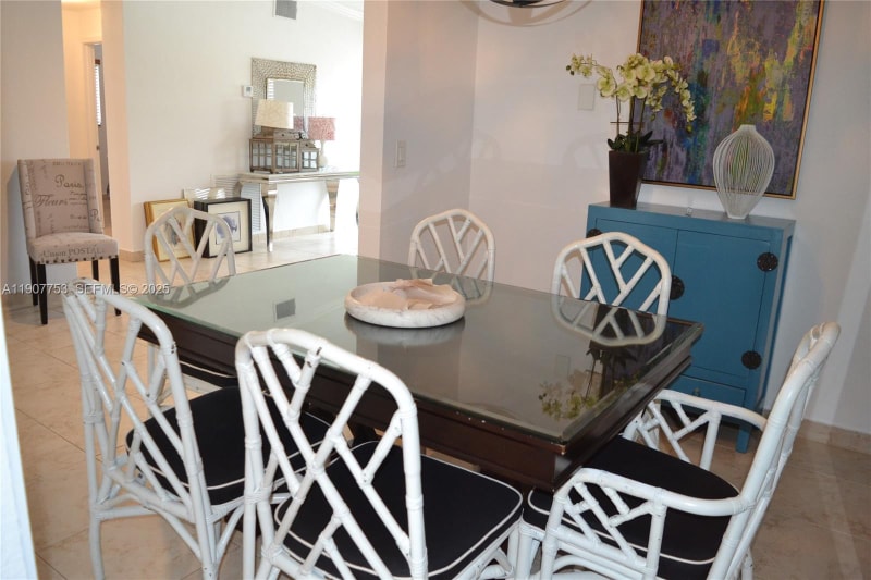 Building Photo - 3221 SW 93rd Pl