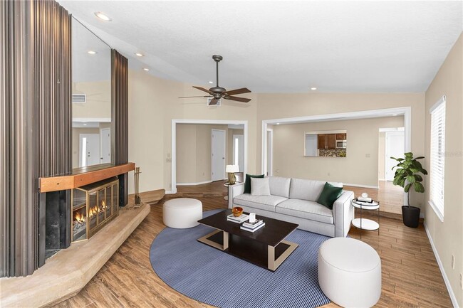 Building Photo - 510 Spoonbill Ct