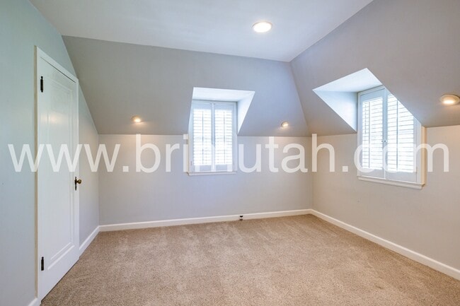 Building Photo - 1341 S 1500 E